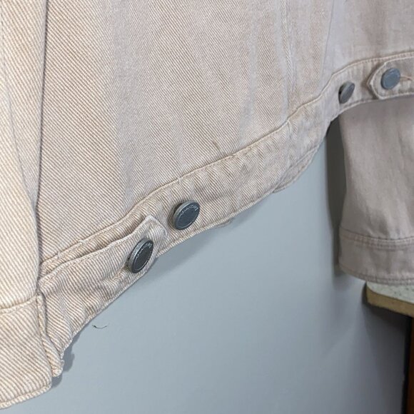 BlankNYC Beige Denim Jacket with Buttons and slim fit. - Picture 3 of 8